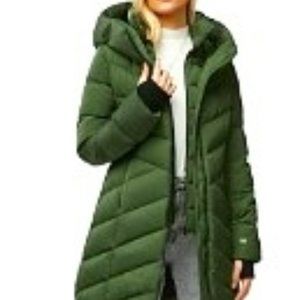 Soia & Kyo Soraya Hooded Down Coat in Moss